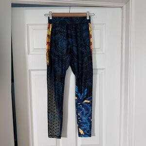 Gaidama Dragon Leggings, youth size L